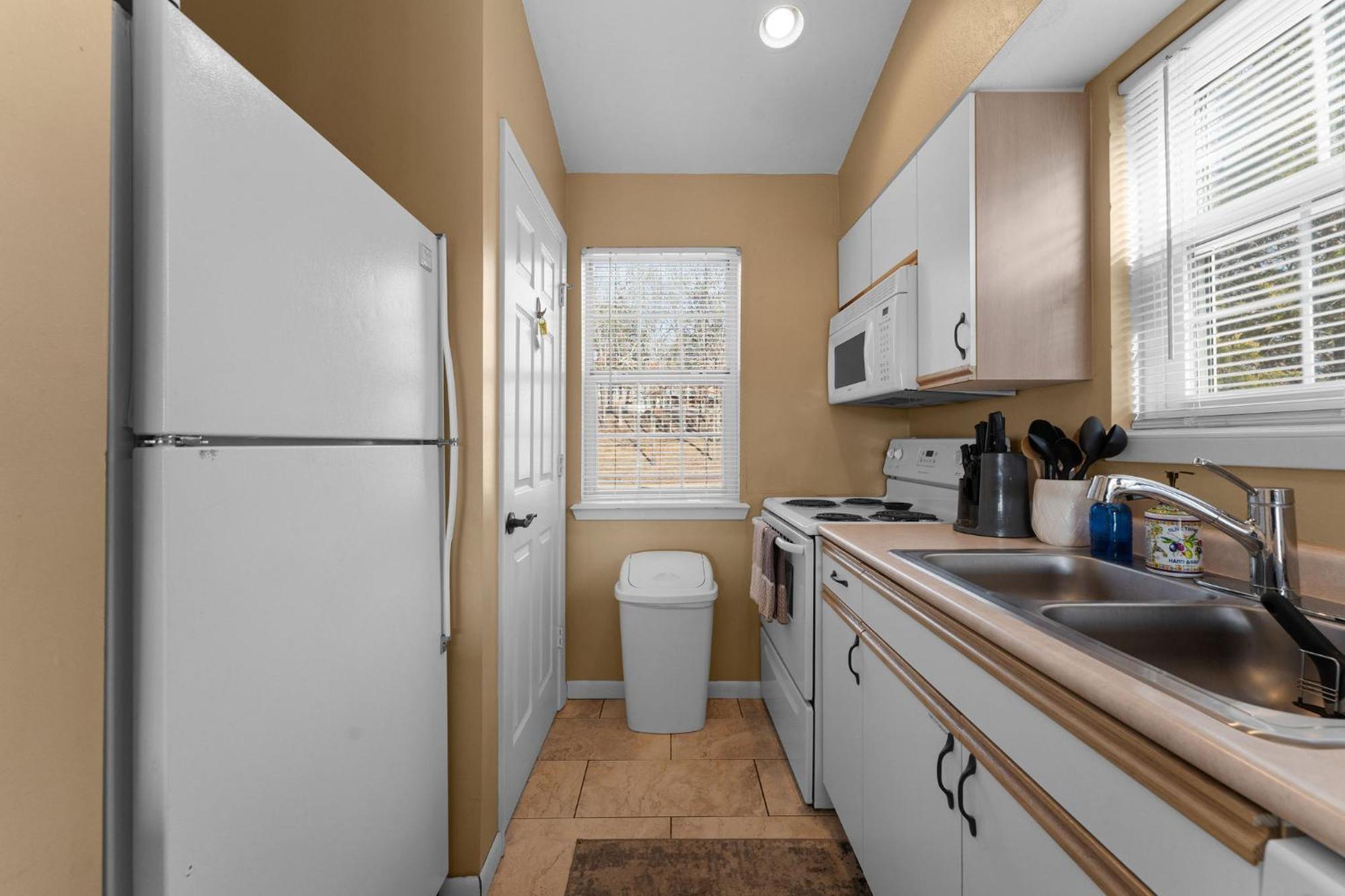 Cozy Top Floor 2Br Condo With View And Amenities!! Point Lookout Luaran gambar