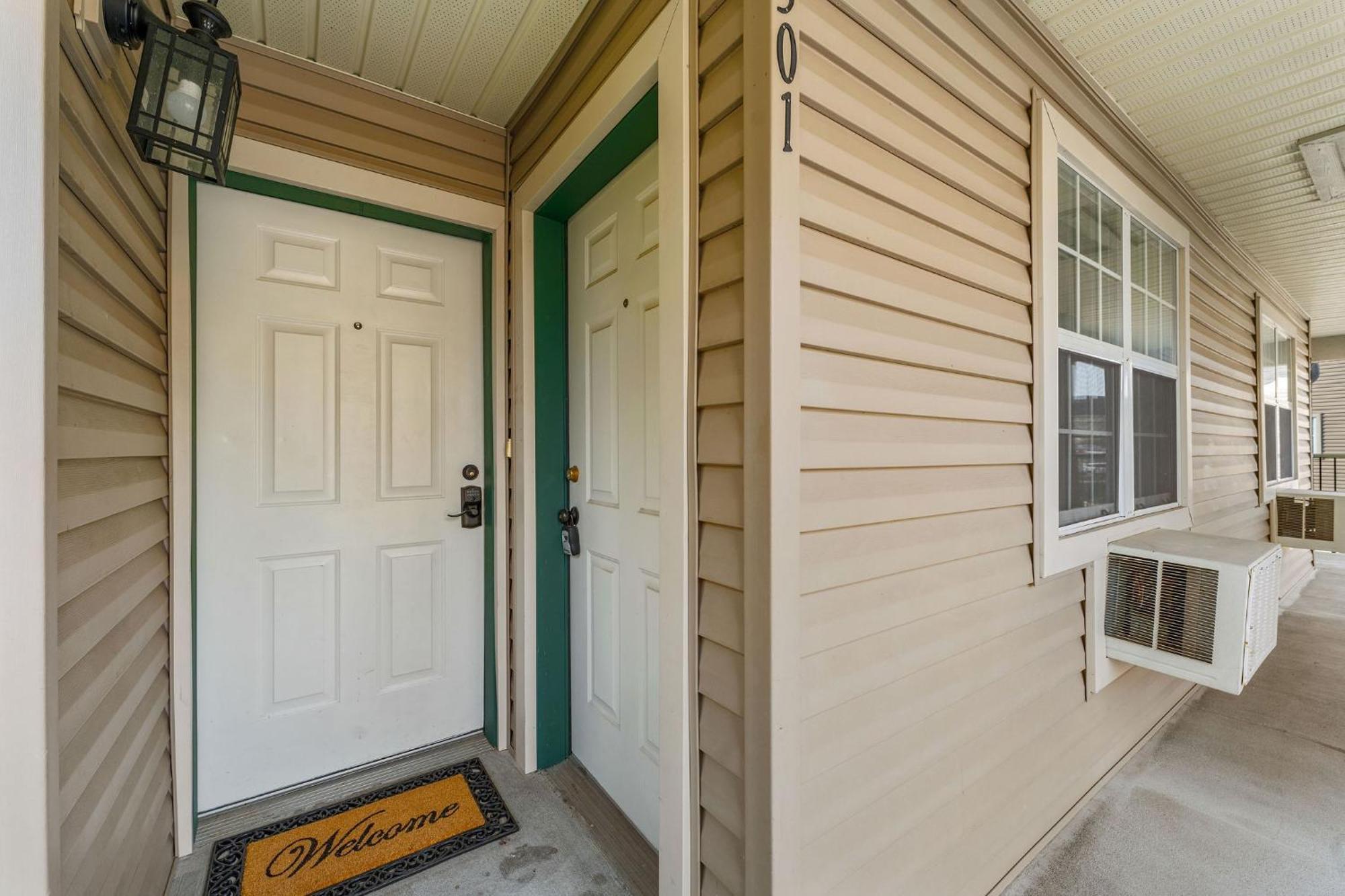 Cozy Top Floor 2Br Condo With View And Amenities!! Point Lookout Luaran gambar