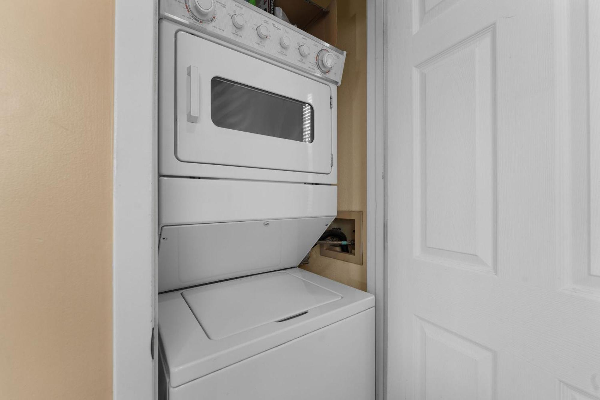 Cozy Top Floor 2Br Condo With View And Amenities!! Point Lookout Luaran gambar